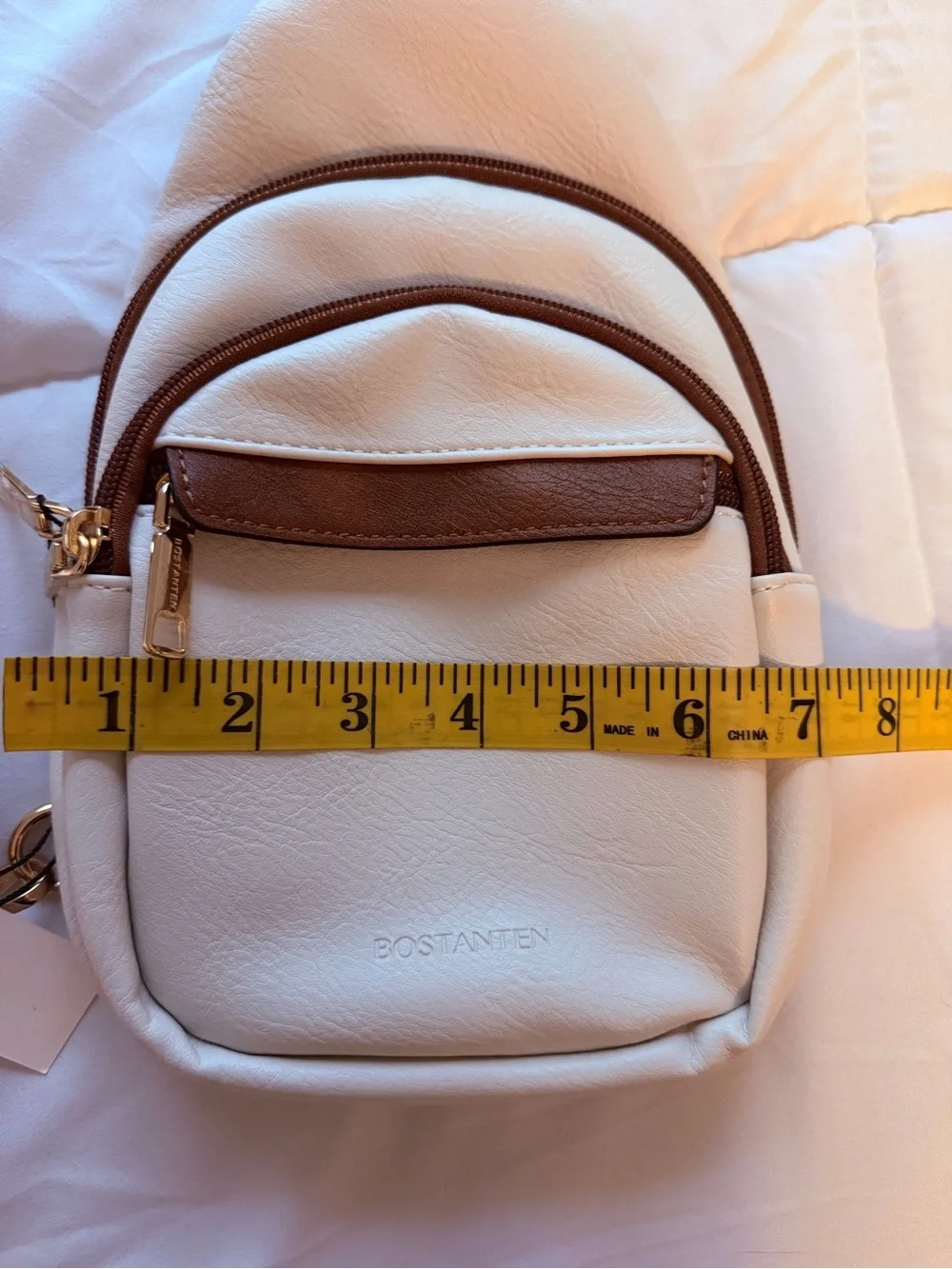 Bostanten cream crossbody